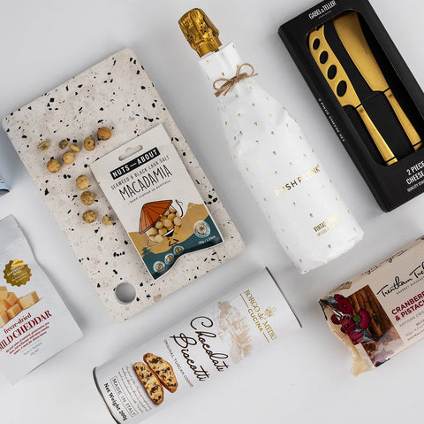 Gold Sparkling Hamper - GiftSec