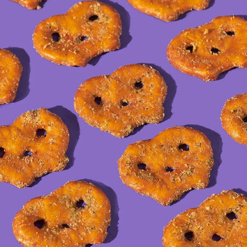 Sour Cream & Onion Pretzel Thins - Olly's