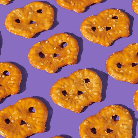 Salted Original Pretzel Thins - Olly's